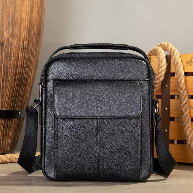 Bolsa Ombro Masculina Luxuosa Com Aba Couro Acolchoada Crossbody - Preto