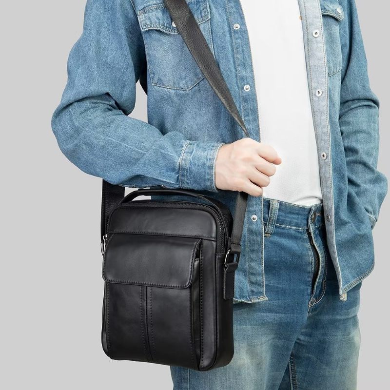 Bolsa Ombro Masculina Luxuosa Com Aba Couro Acolchoada Crossbody - Preto