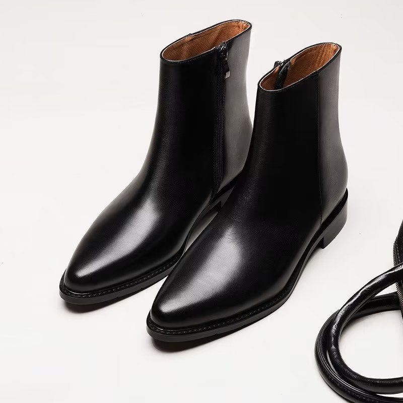 Botas Masculinas Chiques Couro Com Bico Fino - Preto