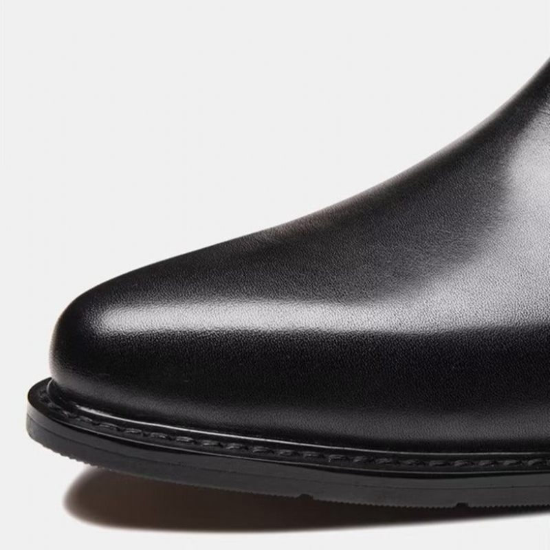 Botas Masculinas Chiques Couro Com Bico Fino - Preto