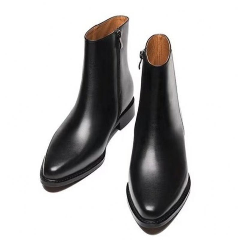 Botas Masculinas Chiques Couro Com Bico Fino - Preto