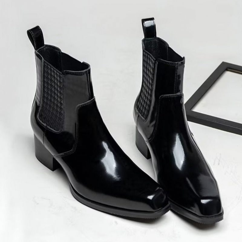 Botas Masculinas Chiques Couro Com Bico Fino Chelsea Boots - Preto