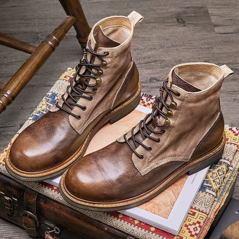 Botas Masculinas Chiques Couro Com Cadarço - Marrom