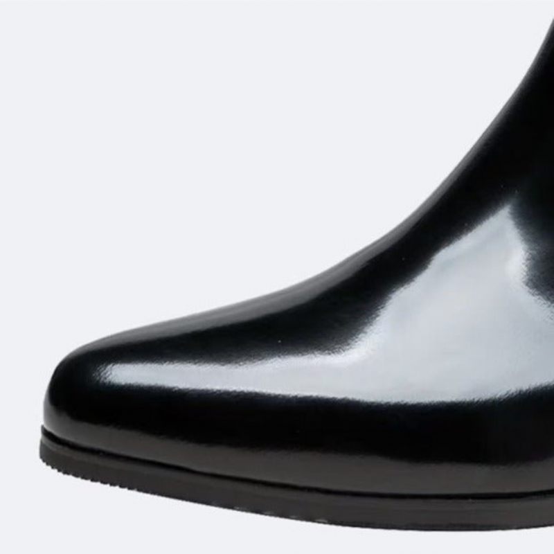 Botas Masculinas Chiques Couro Genuíno Com Bico Fino - Preto