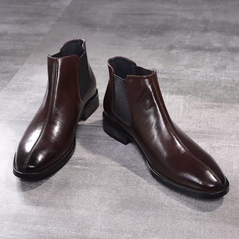 Botas Masculinas Com Bico Pontudo Em Relevo Chelsea - Café