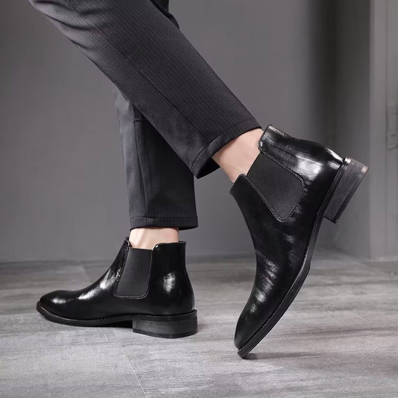 Botas Masculinas Com Bico Pontudo Em Relevo Chelsea - Preto