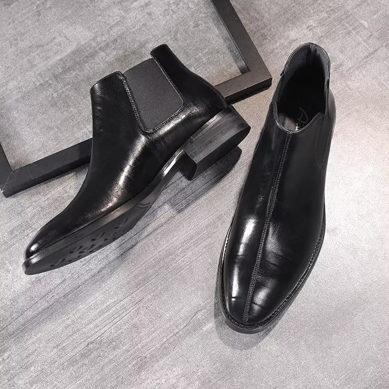 Botas Masculinas Com Bico Pontudo Em Relevo Chelsea - Preto