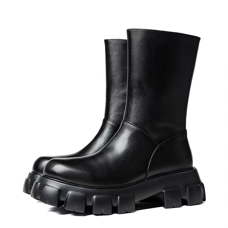 Botas Masculinas Com Bico Redondo E Cano Curto - Preto