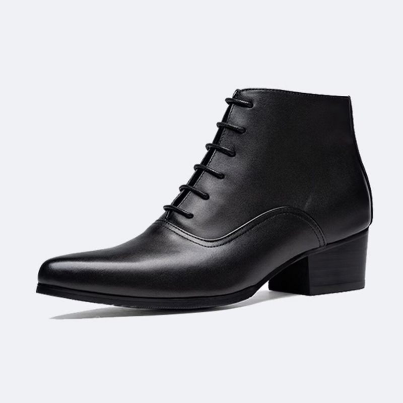 Botas Masculinas Com Cadarço Pontiagudo - Preto