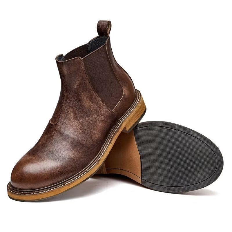 Botas Masculinas Com Relevo Elegante E Slip-on - Café