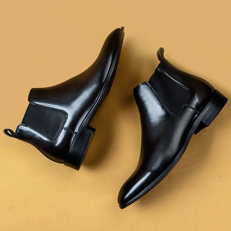 Botas Masculinas Com Salto Plano E Cano Curto - Preto