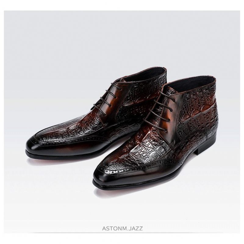 Botas Masculinas Com Textura Crocodilo E Tornozelo Cadarço Brogue - Café