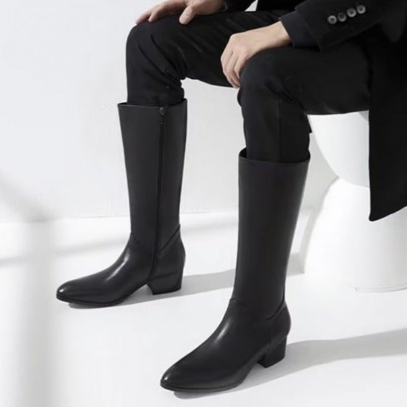 Botas Masculinas Couro Chique Com Bico Fino E Salto Alto - Preto