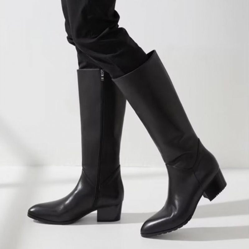 Botas Masculinas Couro Chique Com Bico Fino E Salto Alto - Preto