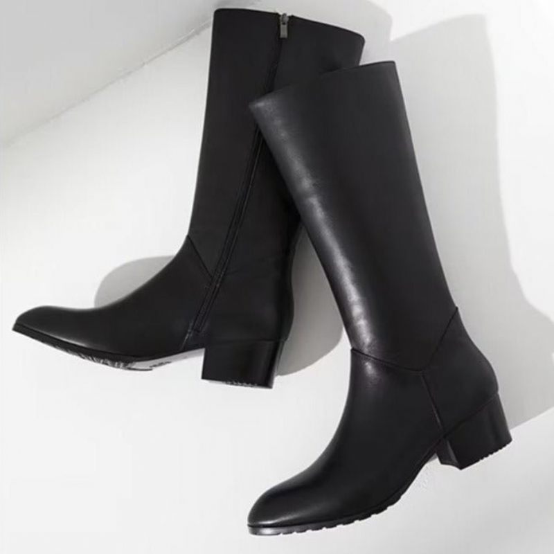 Botas Masculinas Couro Chique Com Bico Fino E Salto Alto - Preto