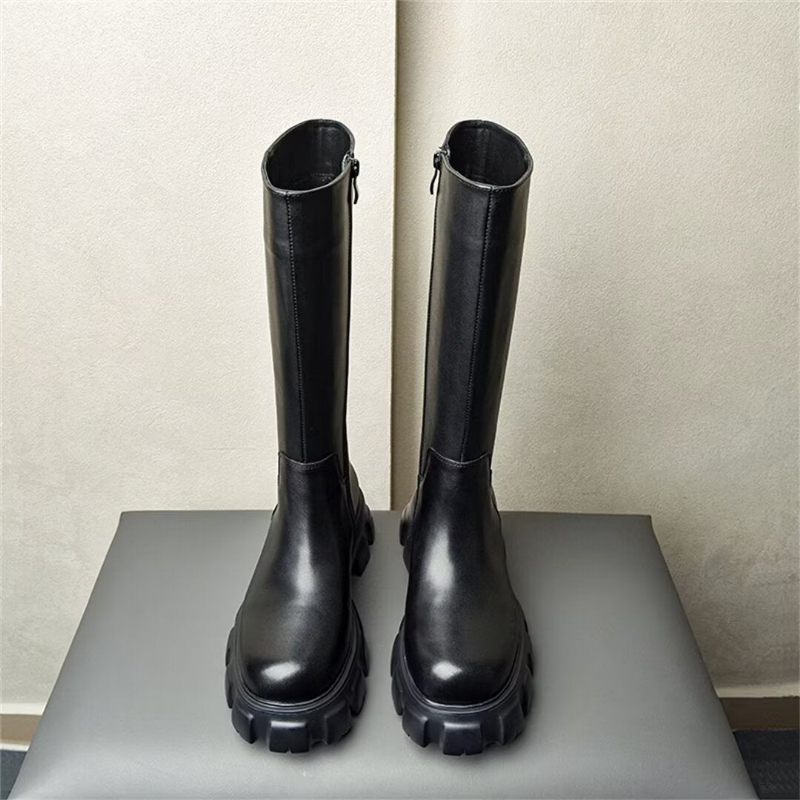 Botas Masculinas Couro Com Bico Fino - Preto