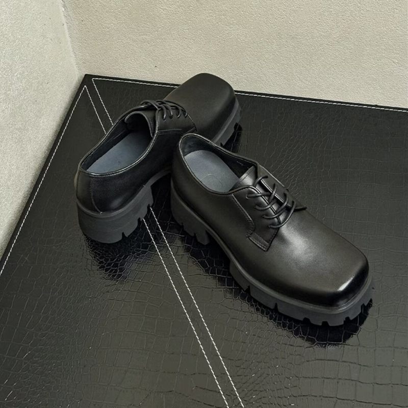 Botas Masculinas Couro Com Bico Redondo - Preto