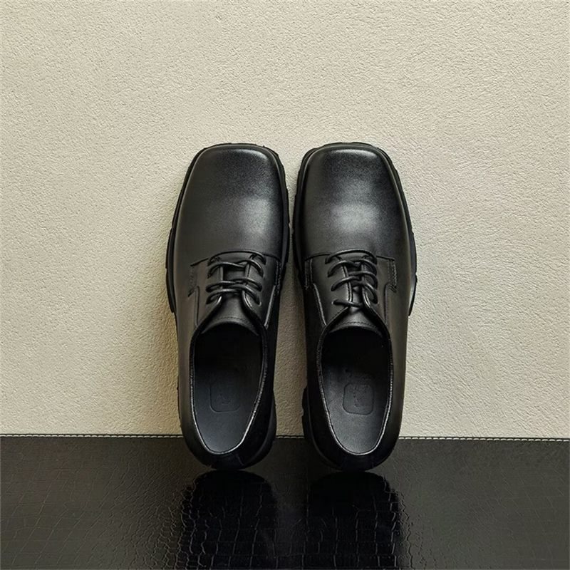 Botas Masculinas Couro Com Bico Redondo - Preto