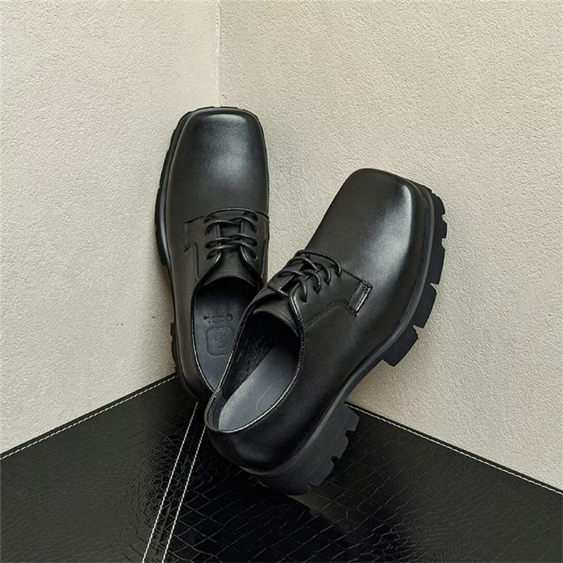 Botas Masculinas Couro Com Bico Redondo - Preto