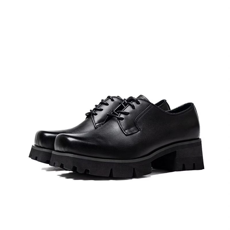 Botas Masculinas Couro Com Bico Redondo - Preto