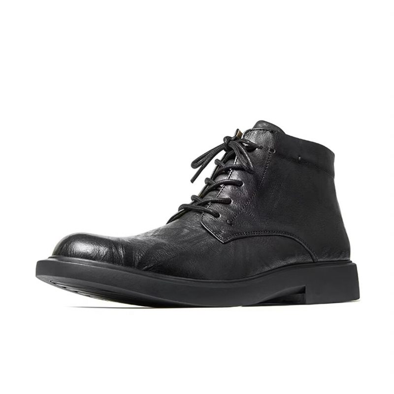 Botas Masculinas Couro Com Bico Redondo - Preto