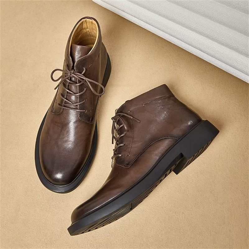 Botas Masculinas Couro Com Bico Redondo - Preto