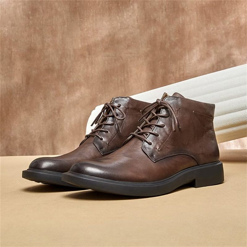 Botas Masculinas Couro Com Bico Redondo - Preto