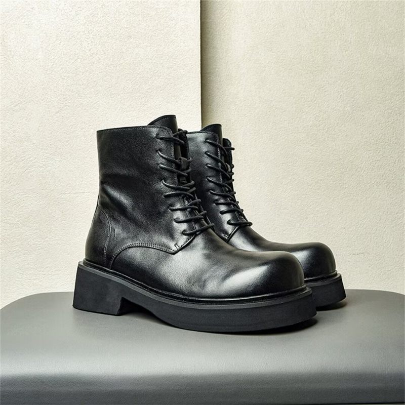 Botas Masculinas Couro Com Cadarço - Preto