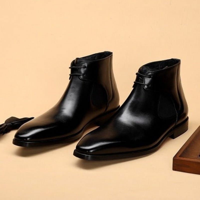 Botas Masculinas Couro Com Cadarço - Preto