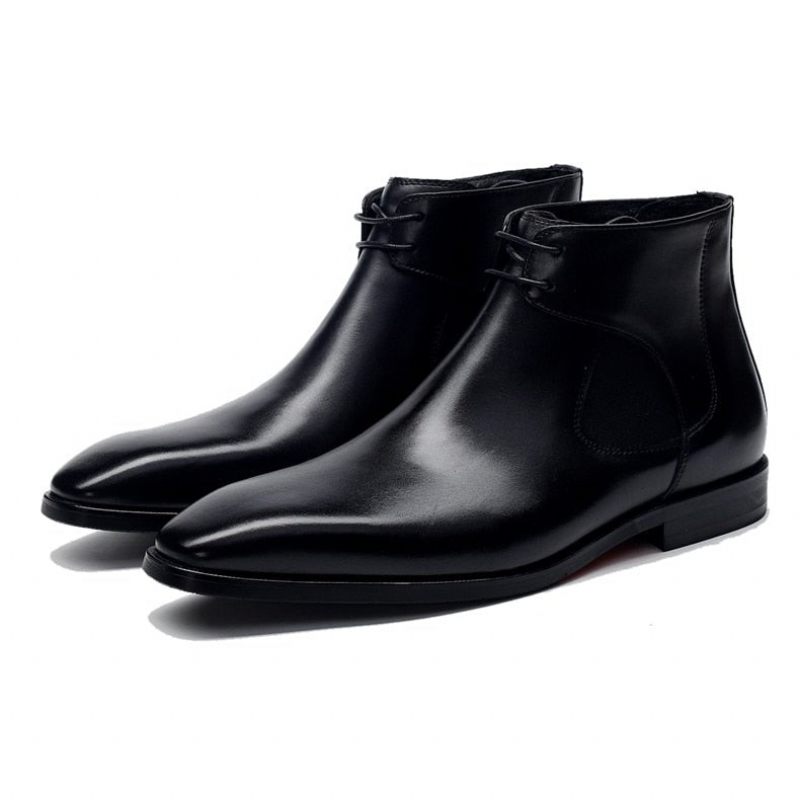 Botas Masculinas Couro Com Cadarço - Preto