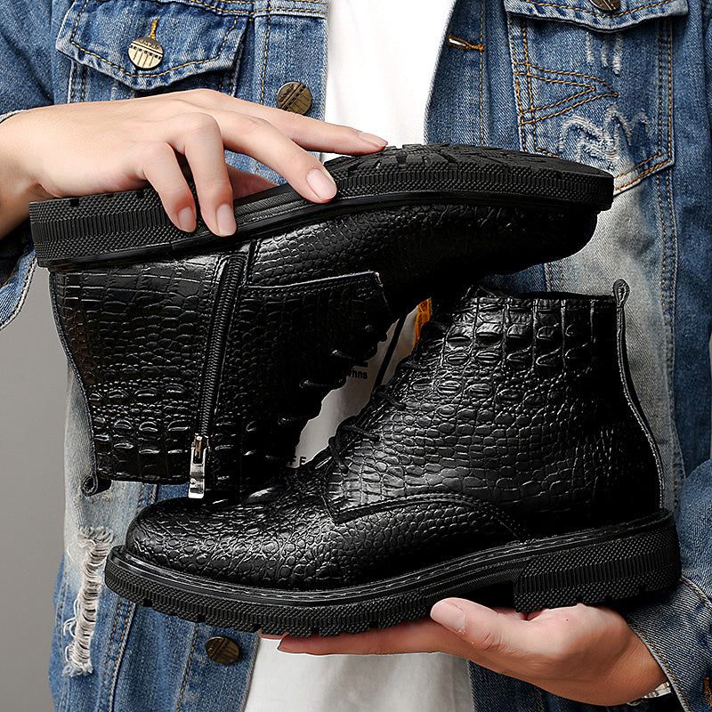 Botas Masculinas Couro Crocodilo Luxo Com Cadarço E Pele Pelúcia - Preto