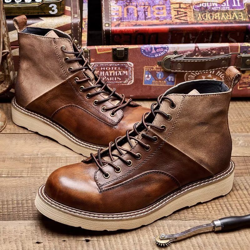 Botas Masculinas Couro Vaca Com Cordões - Café