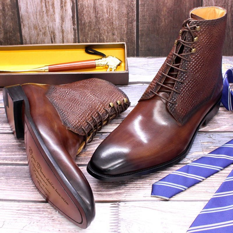 Botas Masculinas Elegantes Com Bico Fino Couro Vaca - Café