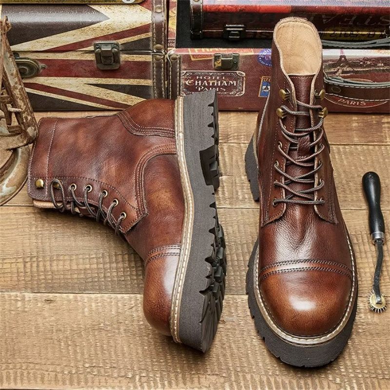 Botas Masculinas Elegantes Couro Bovino Com Cadarço Em Dois Tons - Café