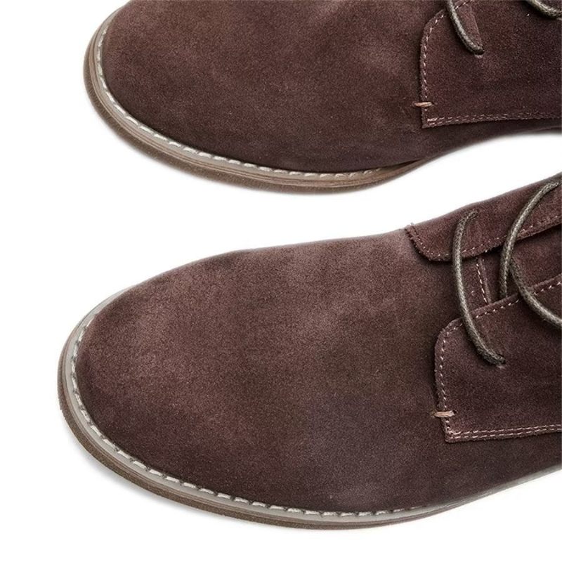 Botas Masculinas Elegantes Couro Bovino Com Cadarço Envernizado - Café