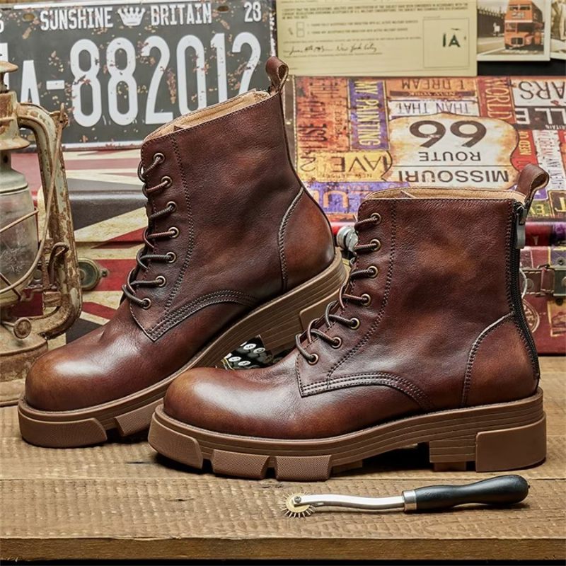 Botas Masculinas Elegantes Couro Com Cadarço E Plataforma No Tornozelo - Café