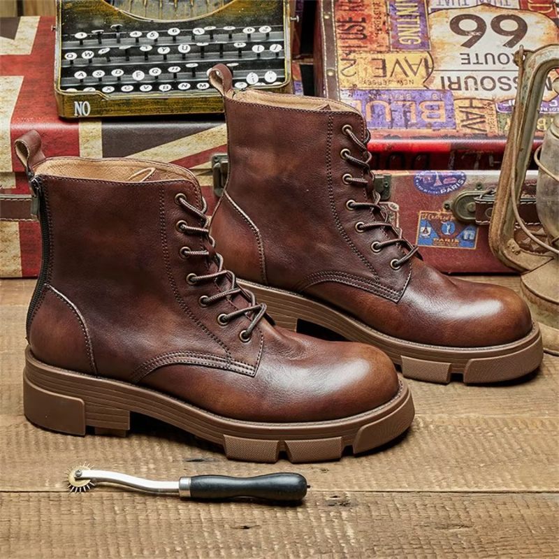 Botas Masculinas Elegantes Couro Com Cadarço E Plataforma No Tornozelo - Café