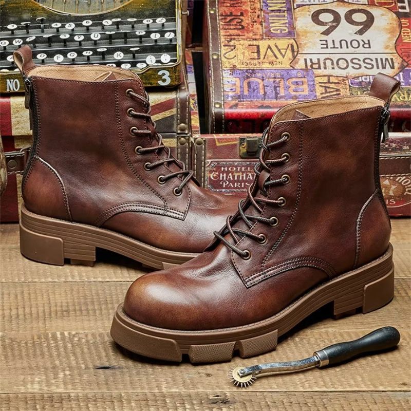 Botas Masculinas Elegantes Couro Com Cadarço E Plataforma No Tornozelo - Café