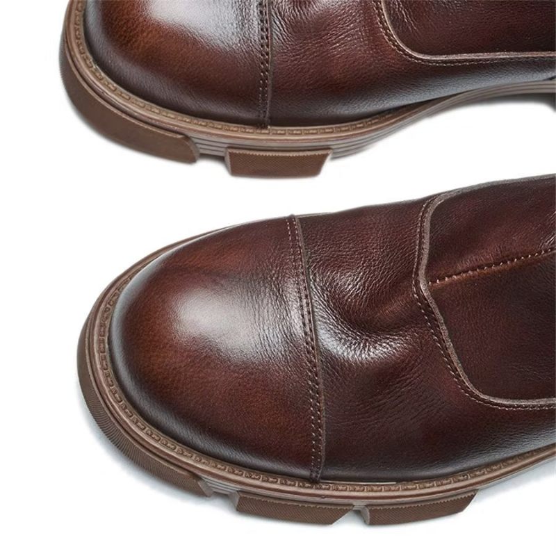 Botas Masculinas Elegantes Couro Com Deslizamento Em Tornozelo Tachas - Café