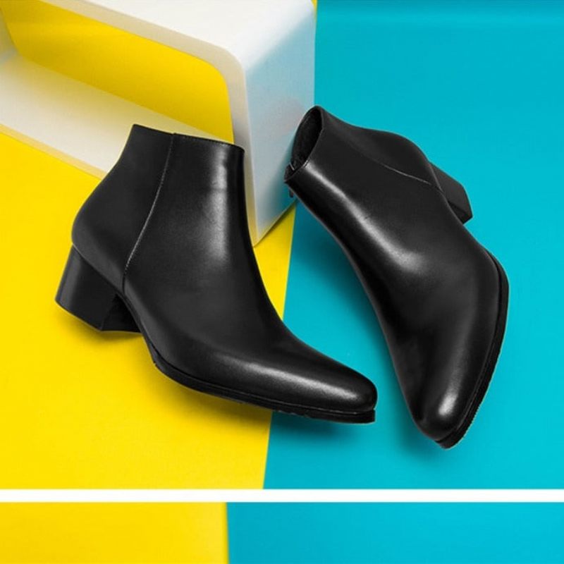 Botas Masculinas Exóticas Com Salto Pontudo E Cano Curto - Preto