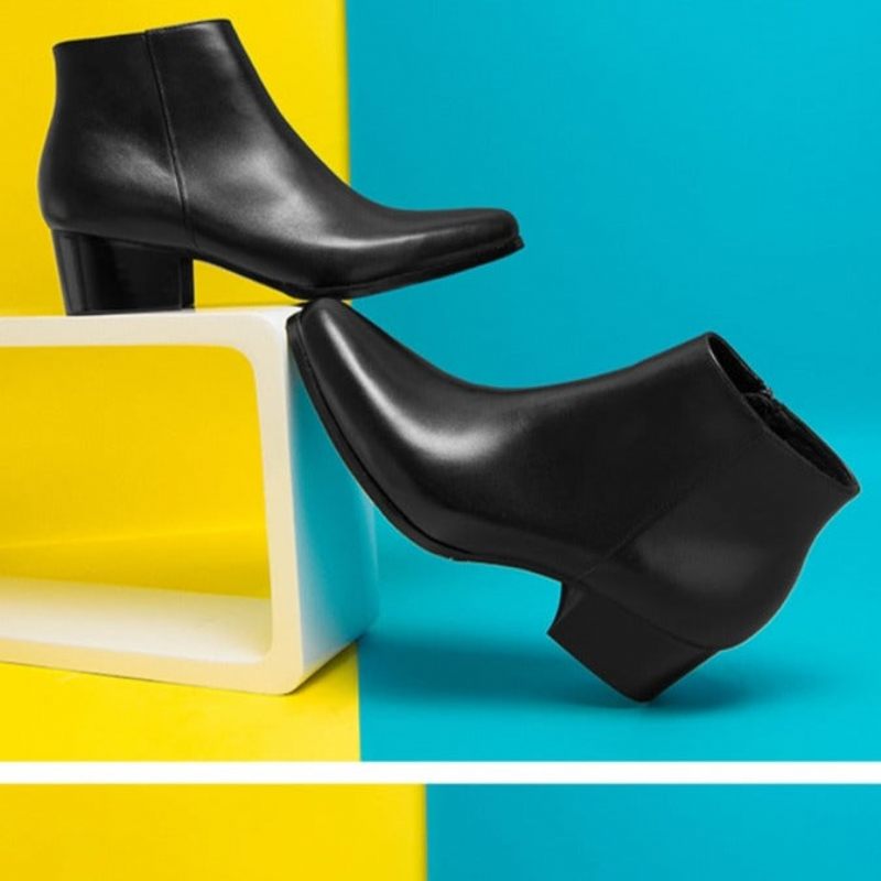 Botas Masculinas Exóticas Com Salto Pontudo E Cano Curto - Preto