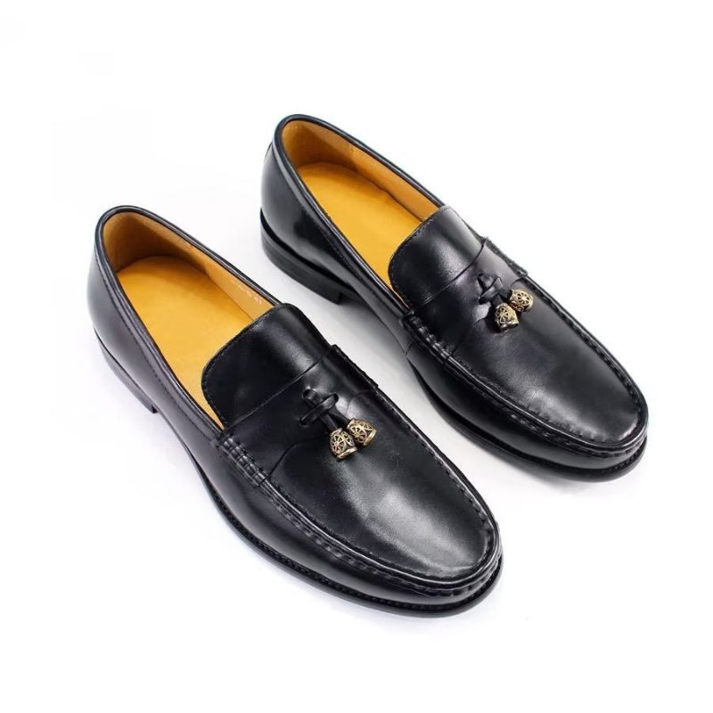 Mocassins Masculinos Brogue Slip On - Preto