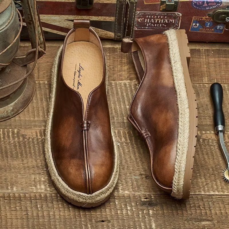 Mocassins Masculinos Chiques Couro Sem Cadarço - Café