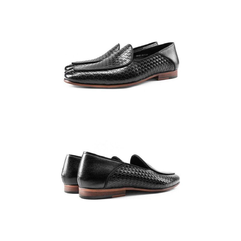 Mocassins Masculinos Classe Couro Em Relevo Brogues Formais Slip-on - Preto