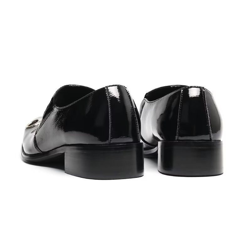 Mocassins Masculinos Com Estampa Chamativa E Slip-on - Preto