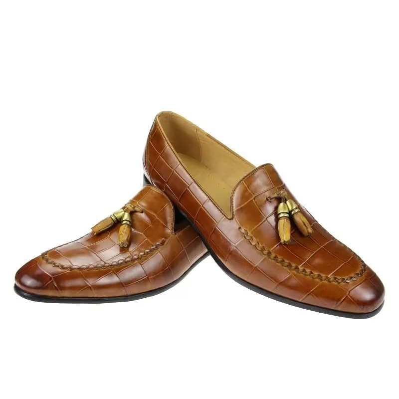 Mocassins Masculinos Com Padrão Crocodilo E Modernos - Marrom