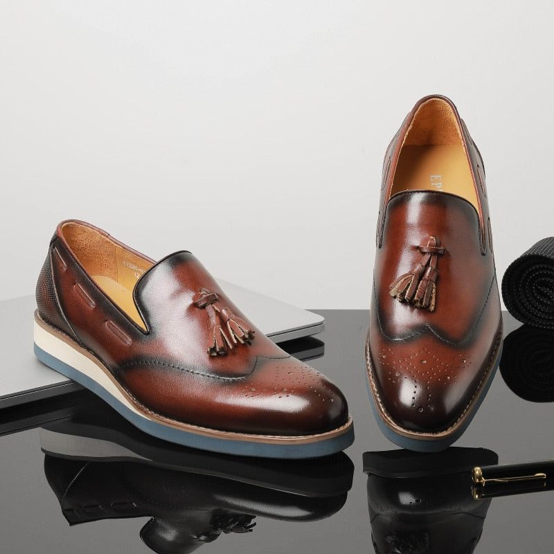 Mocassins Masculinos Com Relevo Brogue Slip-on - Café