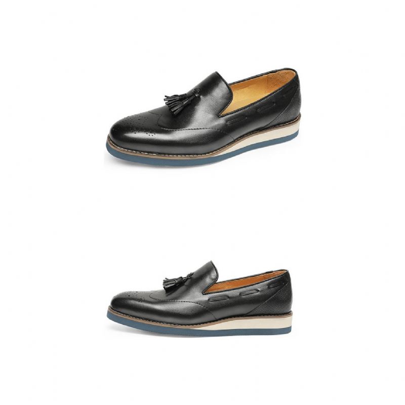 Mocassins Masculinos Com Relevo Brogue Slip-on - Preto