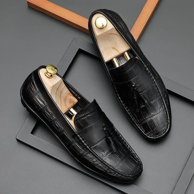 Mocassins Masculinos Couro Derby Elegantes Com Textura Jacaré - Preto