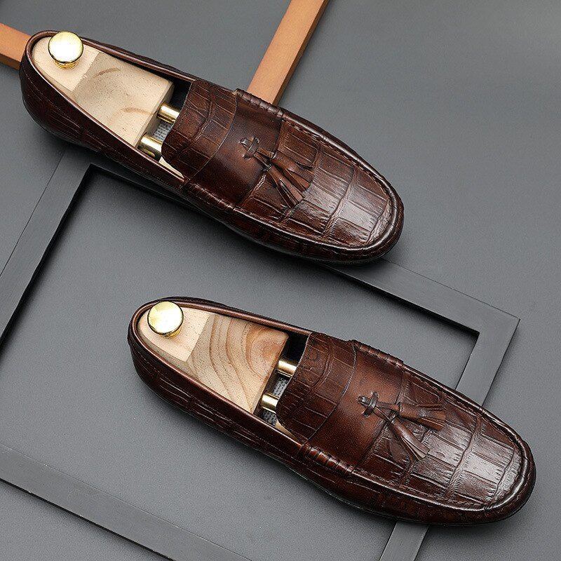 Mocassins Masculinos Couro Derby Elegantes Com Textura Jacaré - Café